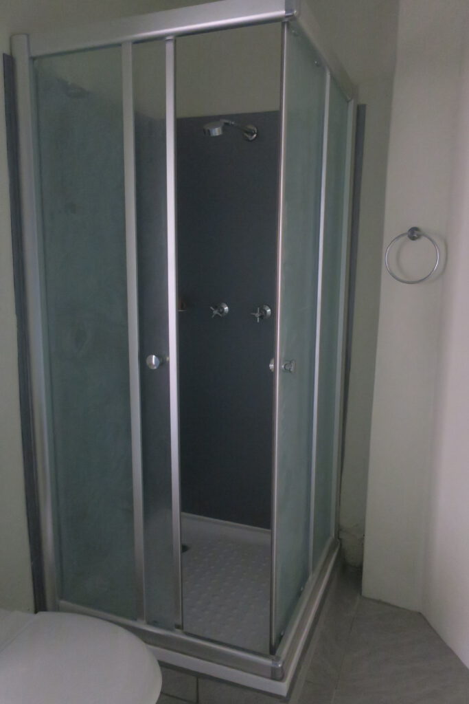 Zaru Hotel - Chambre Standrad Sea View - Bathroom