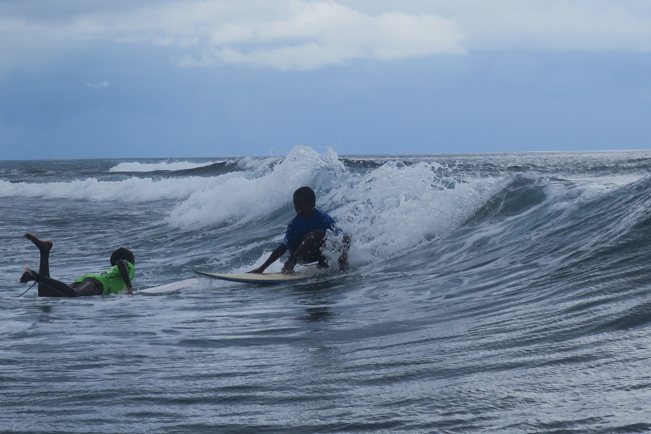Zaru Hotel - Surf Gizo